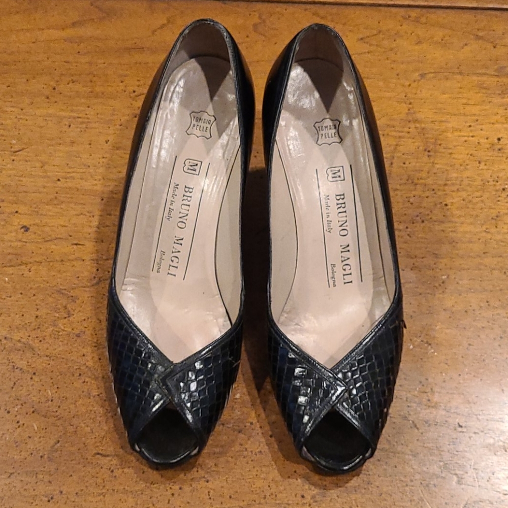 Bruno Magli Womens shoes